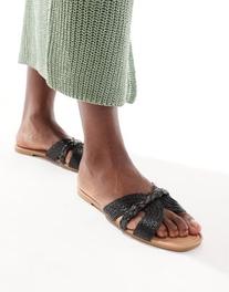 Προσφορά New Look raffia woven sandal in black για 15,99€ σε Asos