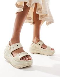 Προσφορά Crocs Mega Crush sandals in bone για 65€ σε Asos