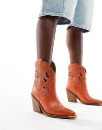 Προσφορά Bronx New Kole western heeled ankle boots in terracotta leather για 160€ σε Asos