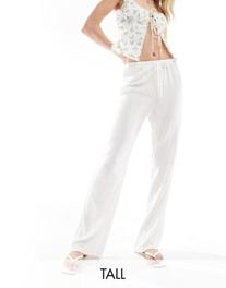 Προσφορά 4th & Reckless Tall exclusive linen mix tie waist wide leg trousers in white για 55,99€ σε Asos