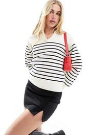 Προσφορά & Other Stories knitted cotton jumper with half zip collar in white and blue stripe για 32,5€ σε Asos
