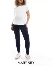 Προσφορά ONLY Maternity Rain jeggings in dark blue για 40€ σε Asos