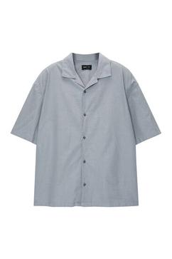 Προσφορά Κοντομάνικο πουκάμισο P&B Black Label για 25,99€ σε Pull & Bear