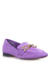 Προσφορά Γυναικεία loafers σε μωβ χρώμα Famous για 9,99€ σε Famous shoes