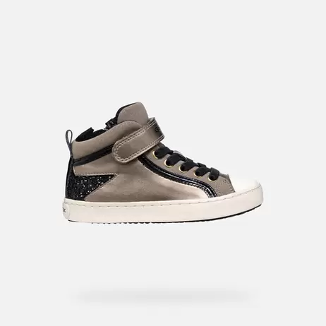 Προσφορά KALISPERA GIRL για 315037€ σε GEOX