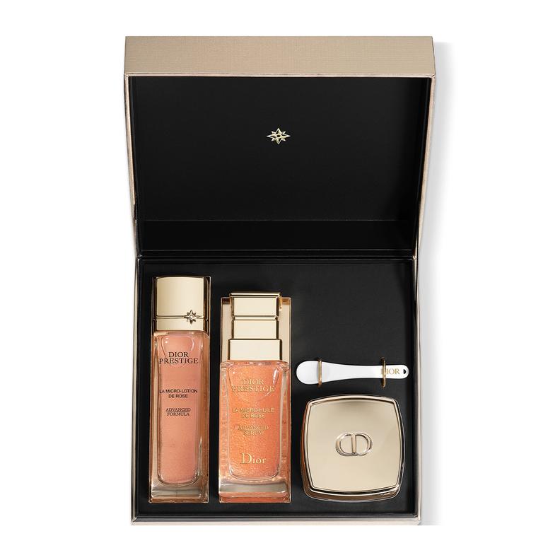Προσφορά Dior Prestige Skincare Set Exceptional micro-nutritive and revitalizing ritual για 395,05€ σε Hondos Center